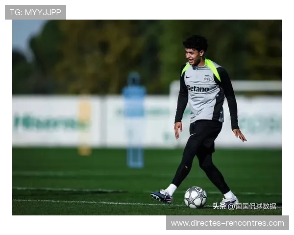 里斯本竞技新阵型引发媒体热议，战术革新推动球队状态回暖