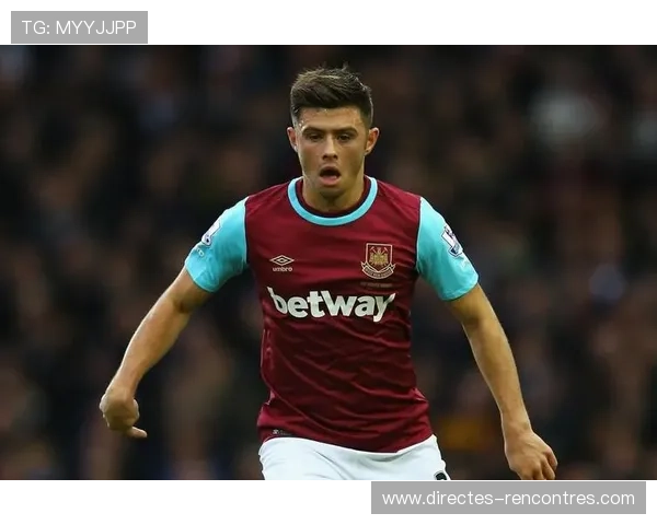 阿隆·克雷斯韦尔本赛季表现稳健，防守数据持续提升