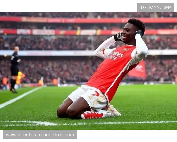 从青训到核心：萨卡的荣誉与责任